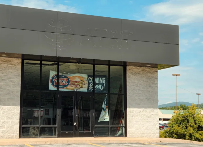 Jersey Mike’s opening location along Hogan Boulevard